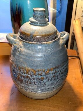 Vintage 1982 Signed Studio Pottery Stoneware Jar/Cannister 10” Large